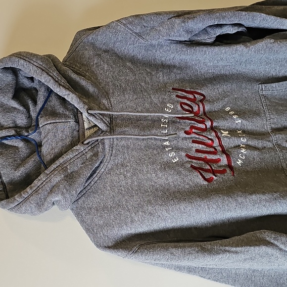 Hurley Medium Gray Pullover Hoodie with Red Script Logo - Picture 2 of 6